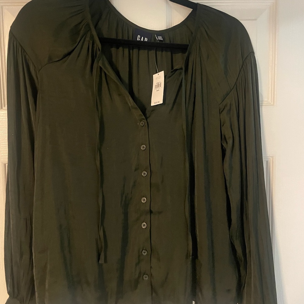 GAP Women's Olive Blouse with Button Detail